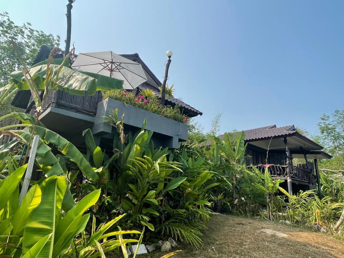 Phu Samut Villa Ban Ba Kan Pa Luaran gambar