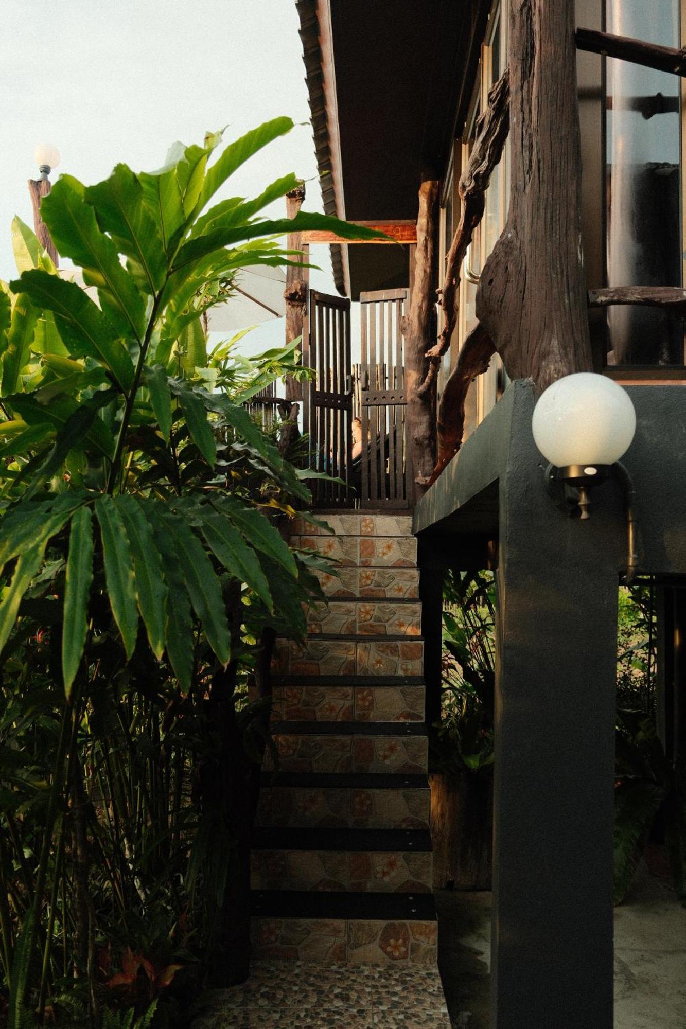 Phu Samut Villa Ban Ba Kan Pa Luaran gambar
